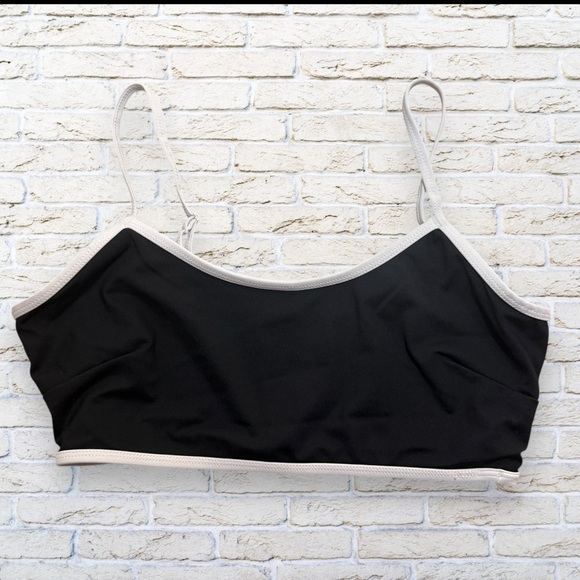 JoyLab Other - JoyLab Sports Bra Black and White Size Large
